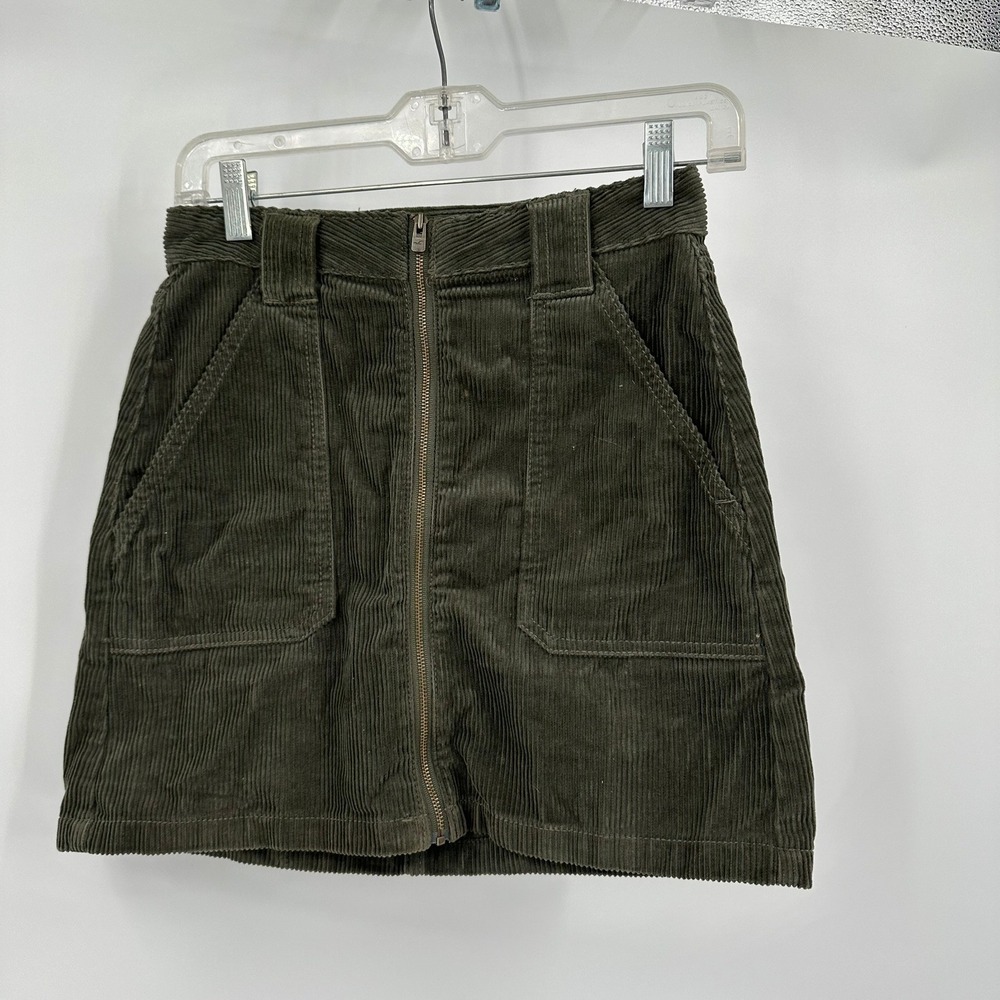 Hollister Womens Y2K Corduroy Mini Skirt Size 0 Wide Wale Preppy Olive‎ Green